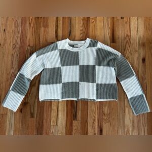 Moon & Madison check sweater